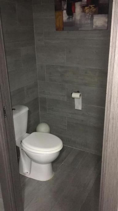 Apartamento A, A 3 Minutos De La Estacion Central De Bus Y Tren Málaga Exterior foto